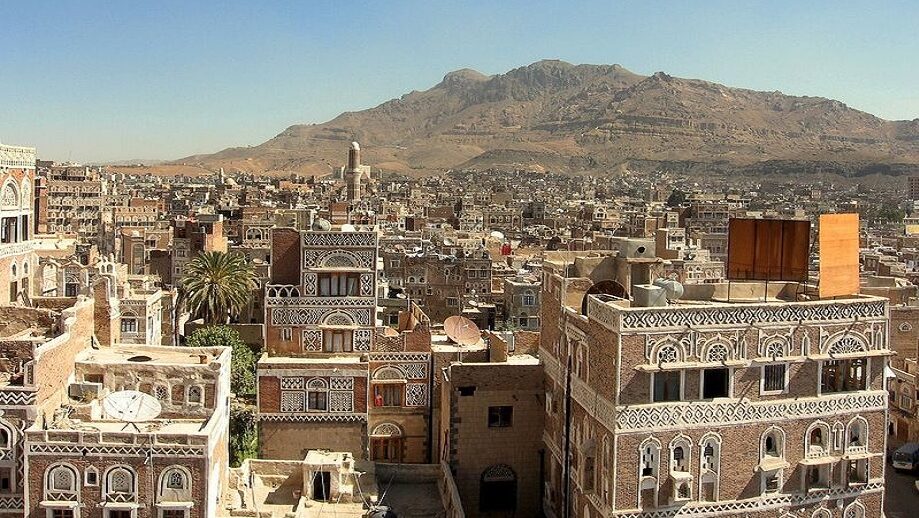 A capital iemenita, Sanaa, em imagem de 2007, antes da guerra (Foto: Wikimedia Commons)