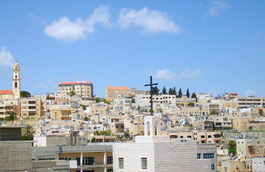 Palestinos flexibilizam restrições contra Covid-19 na Cisjordânia