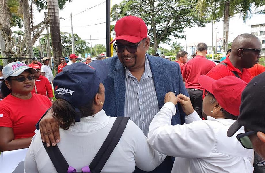 Recontagem apontaria vitória de líder oposicionista em eleições na Guiana
