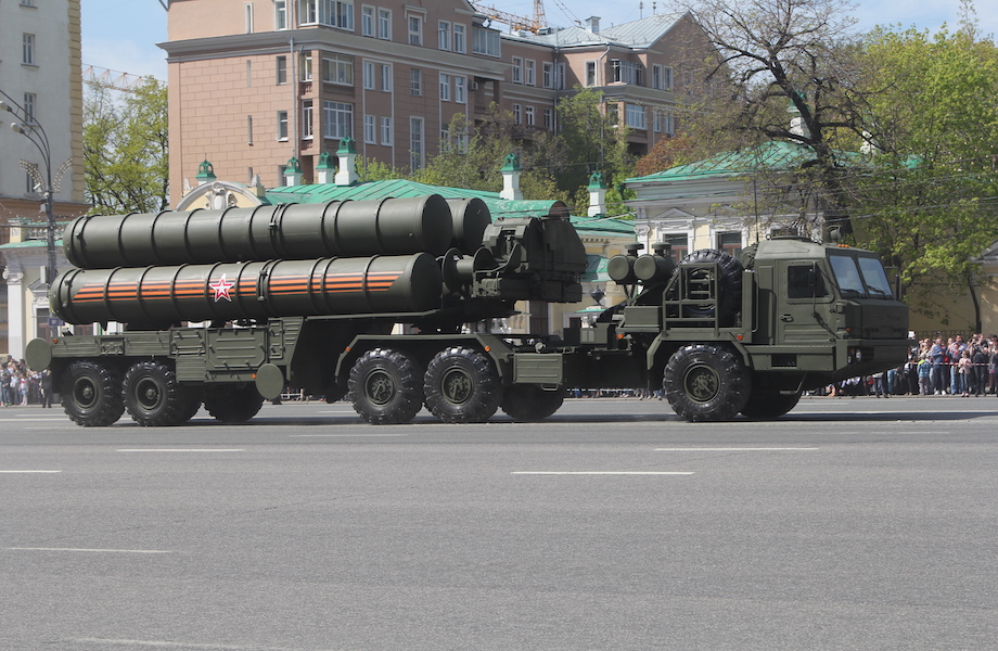 Índia pede entrega rápida de armamento comprado da Rússia