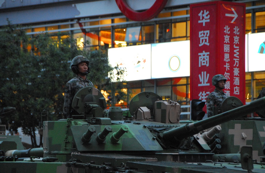 Militar chinês é preso acusado de roubo de pesquisas médicas nos EUA