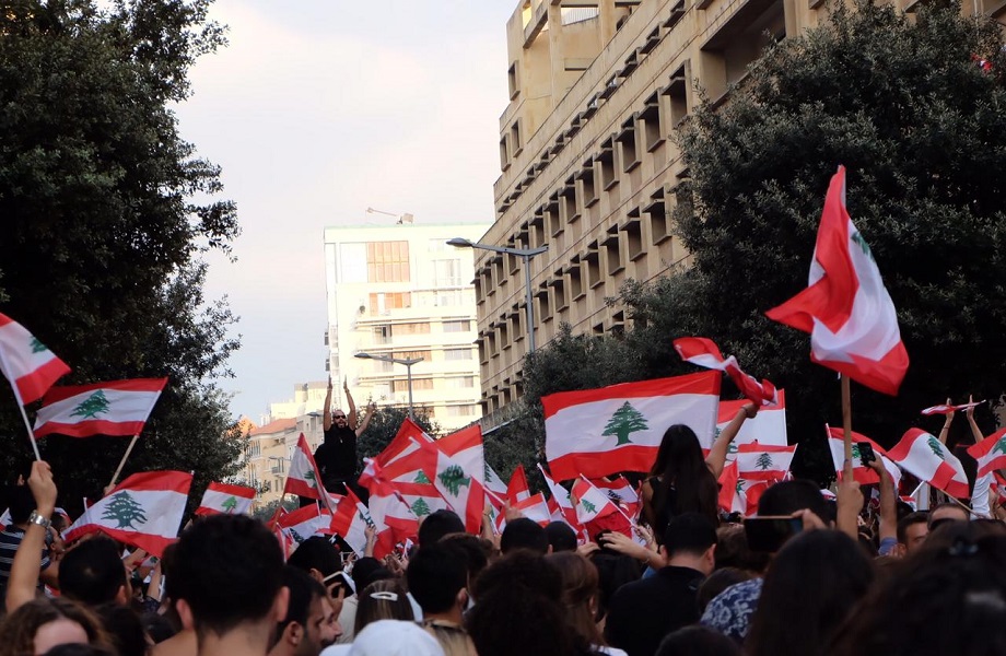 Após moratória, Líbano procura na China recursos para sair da crise