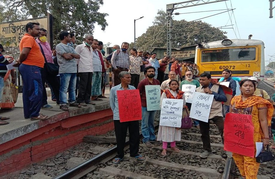 Índia detém ativistas pró-agricultores em protesto com lei de sedição da era colonial