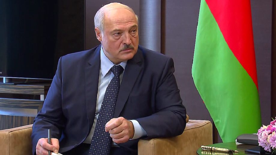 Após sabotagem na malha ferroviária, Belarus fala em ampliar pena de morte no país
