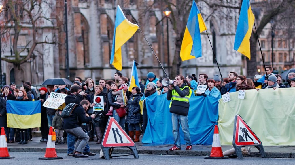 UE estende sanções a perpetradores de conflitos na Ucrânia