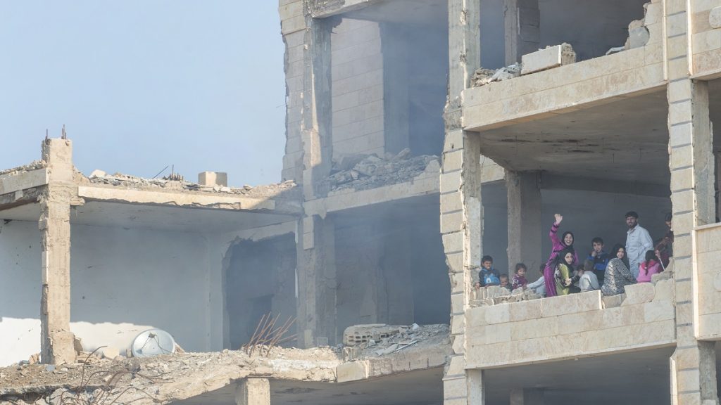 Conflito da Síria chega aos 10 anos com 590 mil mortos e incerteza sobre paz