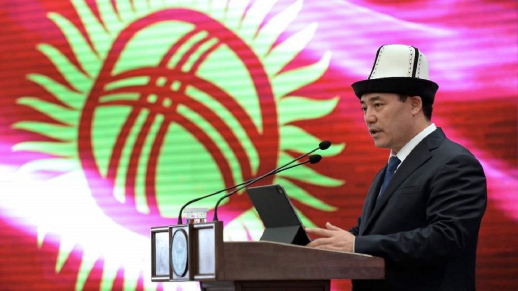 Nova constituição do Quirguistão põe direitos humanos em risco, alerta HRW
