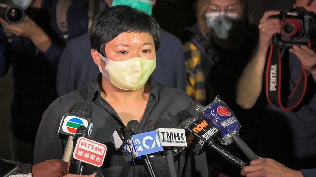 Jornalista é condenada por expor falhas da polícia de Hong Kong