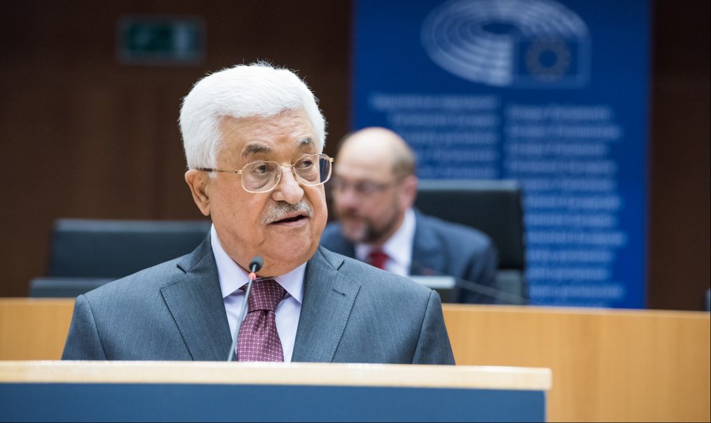 Recusa de Israel em permitir votação em Jerusalém força adiamento de eleições da Palestina, diz Abbas