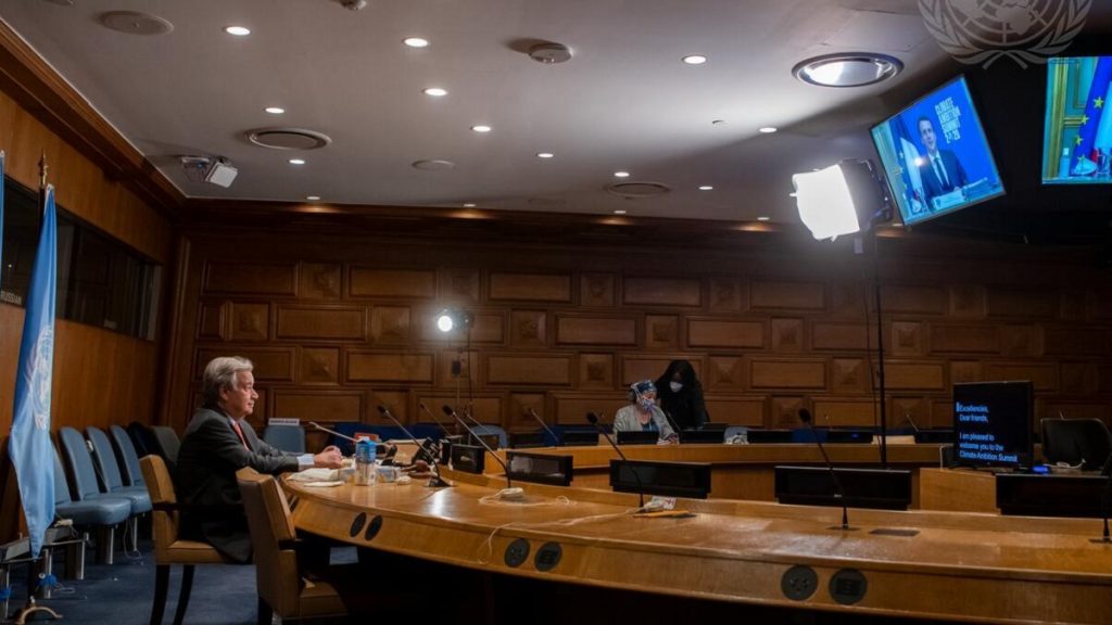 ONU: "Mundo está à beira do abismo", diz Guterres em cúpula do clima