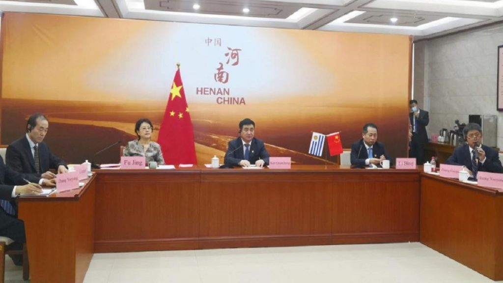 China está aberta a negociações com todo o Mercosul, afirma embaixador chinês no Uruguai