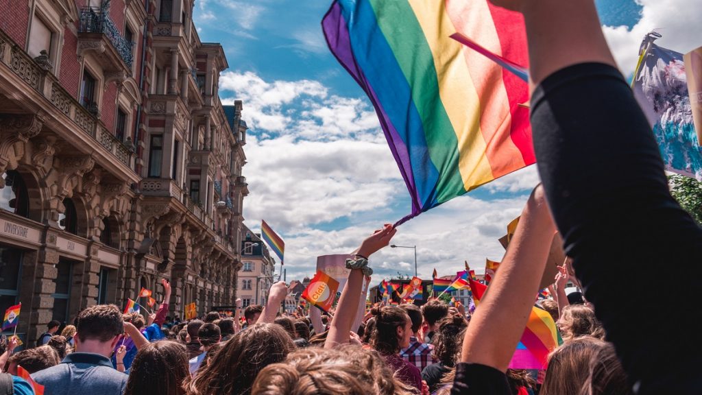 ONU: União entre população LGBT ainda é crime em 69 países