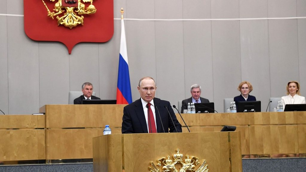 Putin deixará temporariamente o poder para realizar cirurgia de câncer, diz fonte do Kremlin