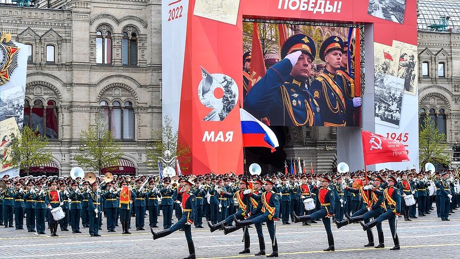 Dia da Vitória na Rússia tem 11 mil soldados nas ruas, discurso de Putin e o Ocidente como vilão