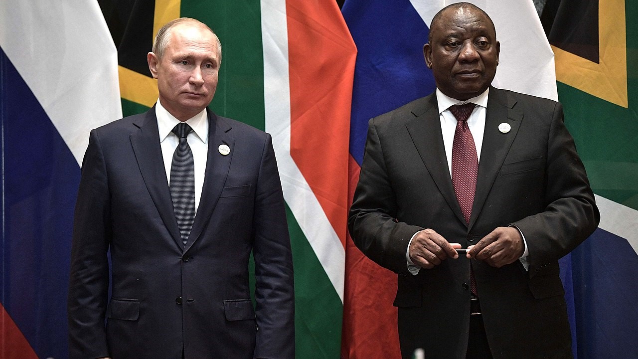 Putin não vai participar da cúpula dos BRICS na África do Sul em agosto